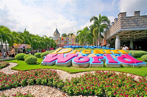 Dream World Bangkok .